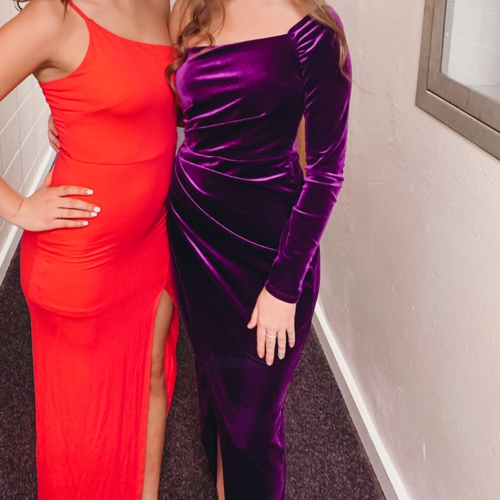 Purple velvet one-shoulder long prom/formal dress